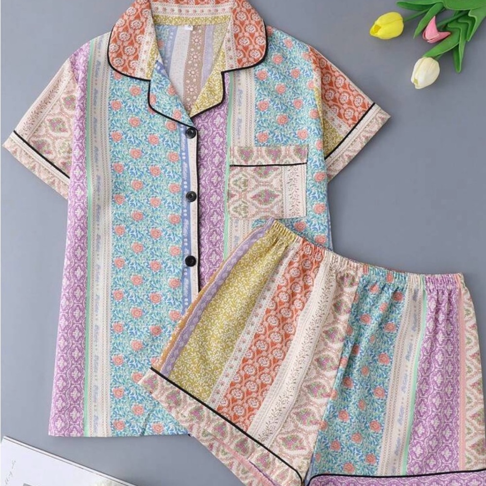 Colorful Women's Sleepwear Set